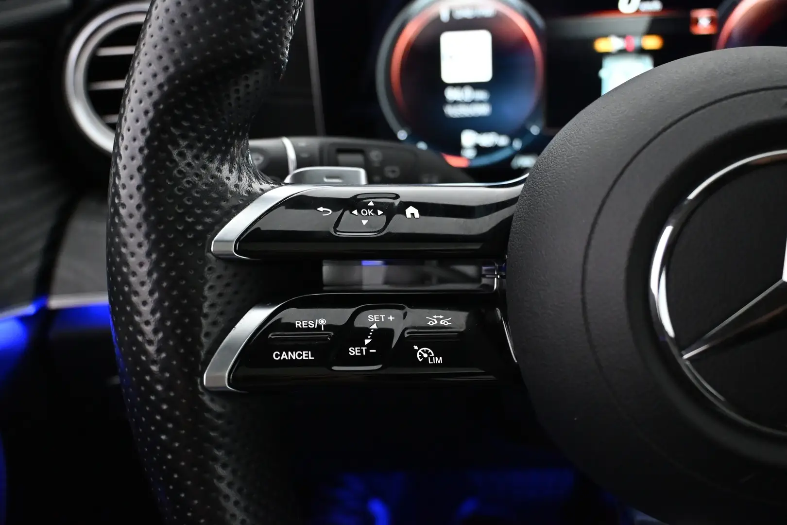 Car Image - 4CceUlSxhC6vLzOFDiMZWm