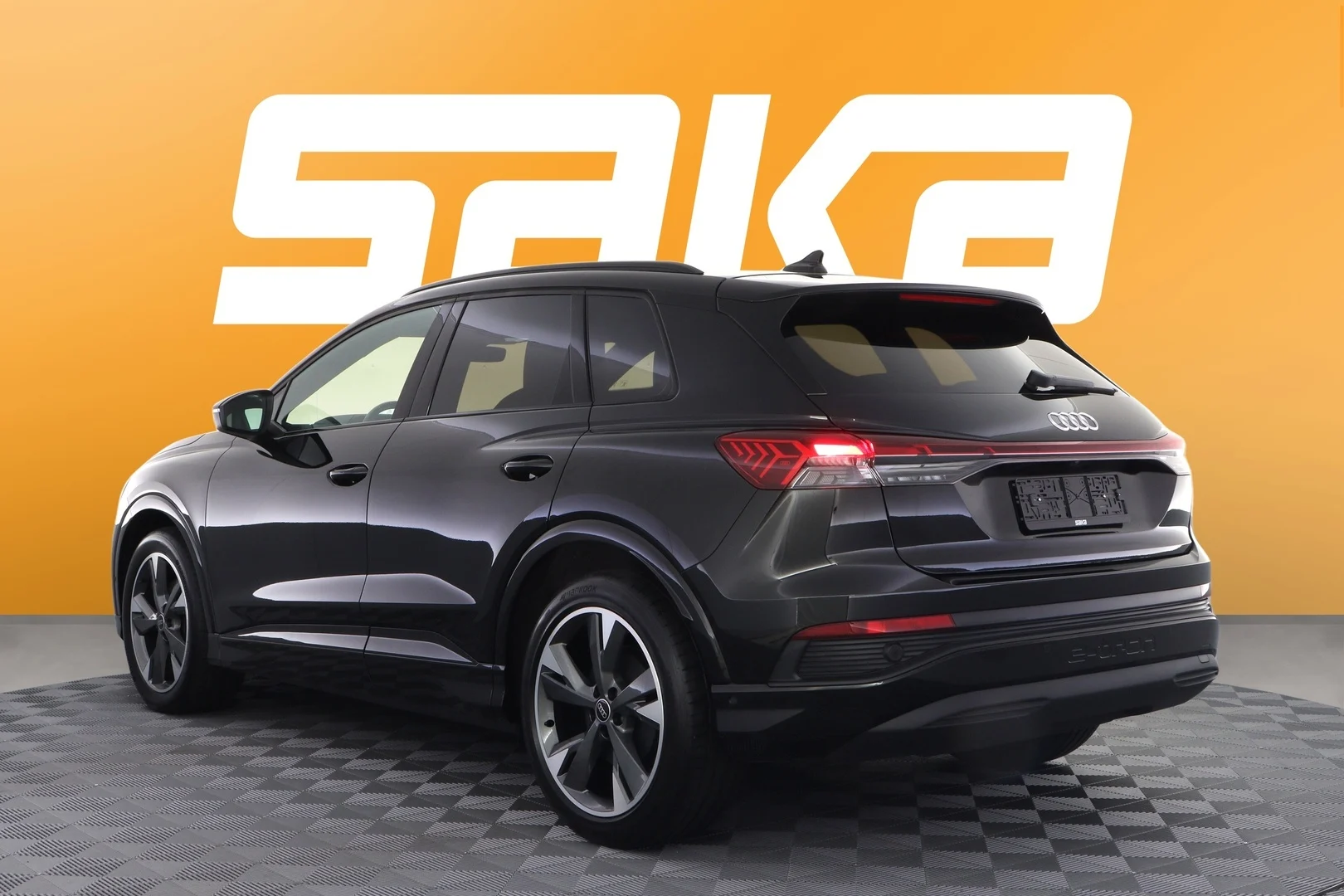 Car Image - 5sMY6gIA99jBMpsN8vJVq7