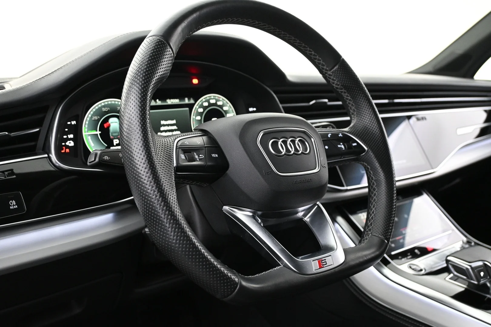 Car Image - 6Nw1PAWuTFH15ixz81QMSs