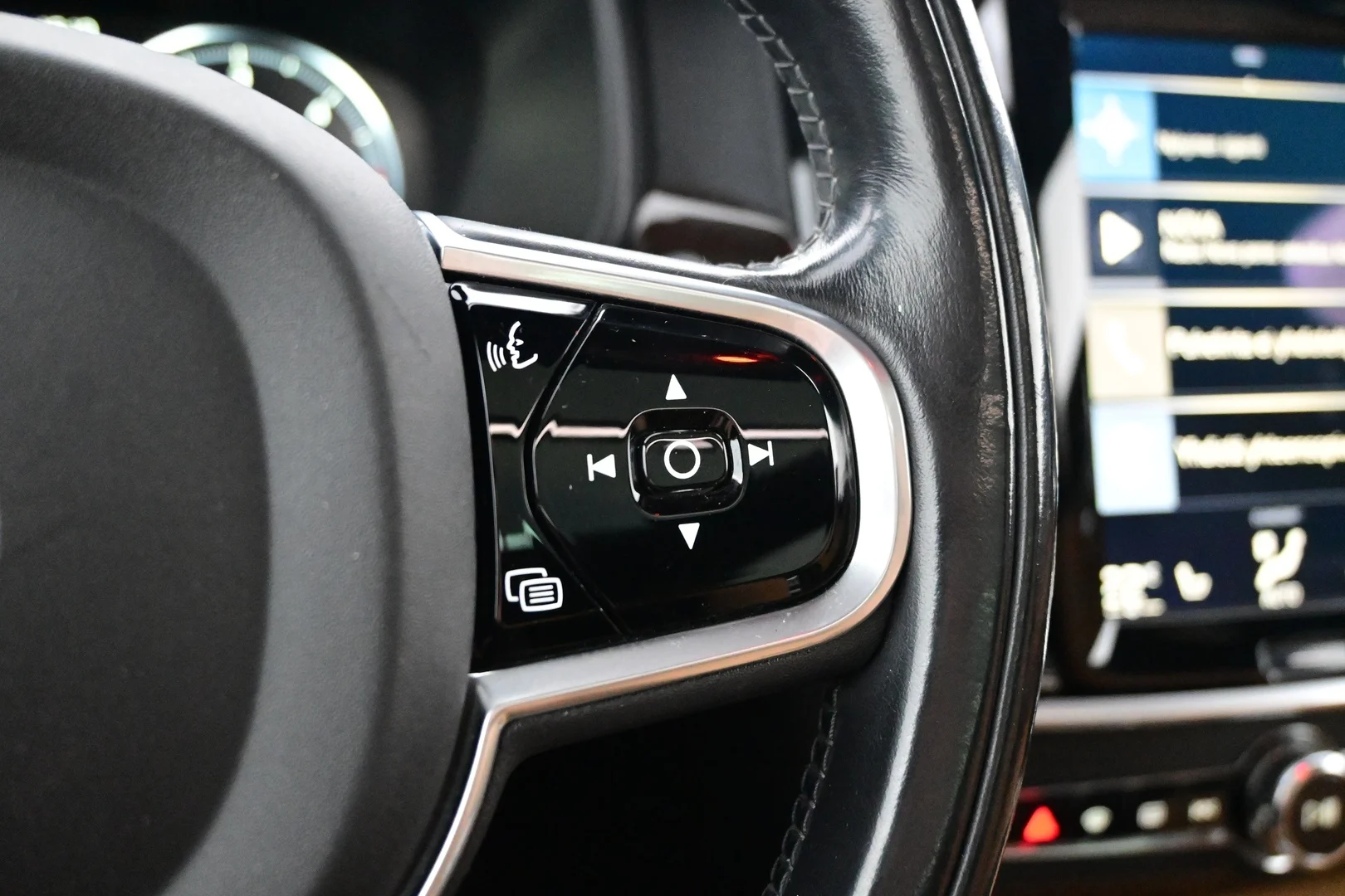 Car Image - 45VTkFb6jLwHM0J3XCWz4V
