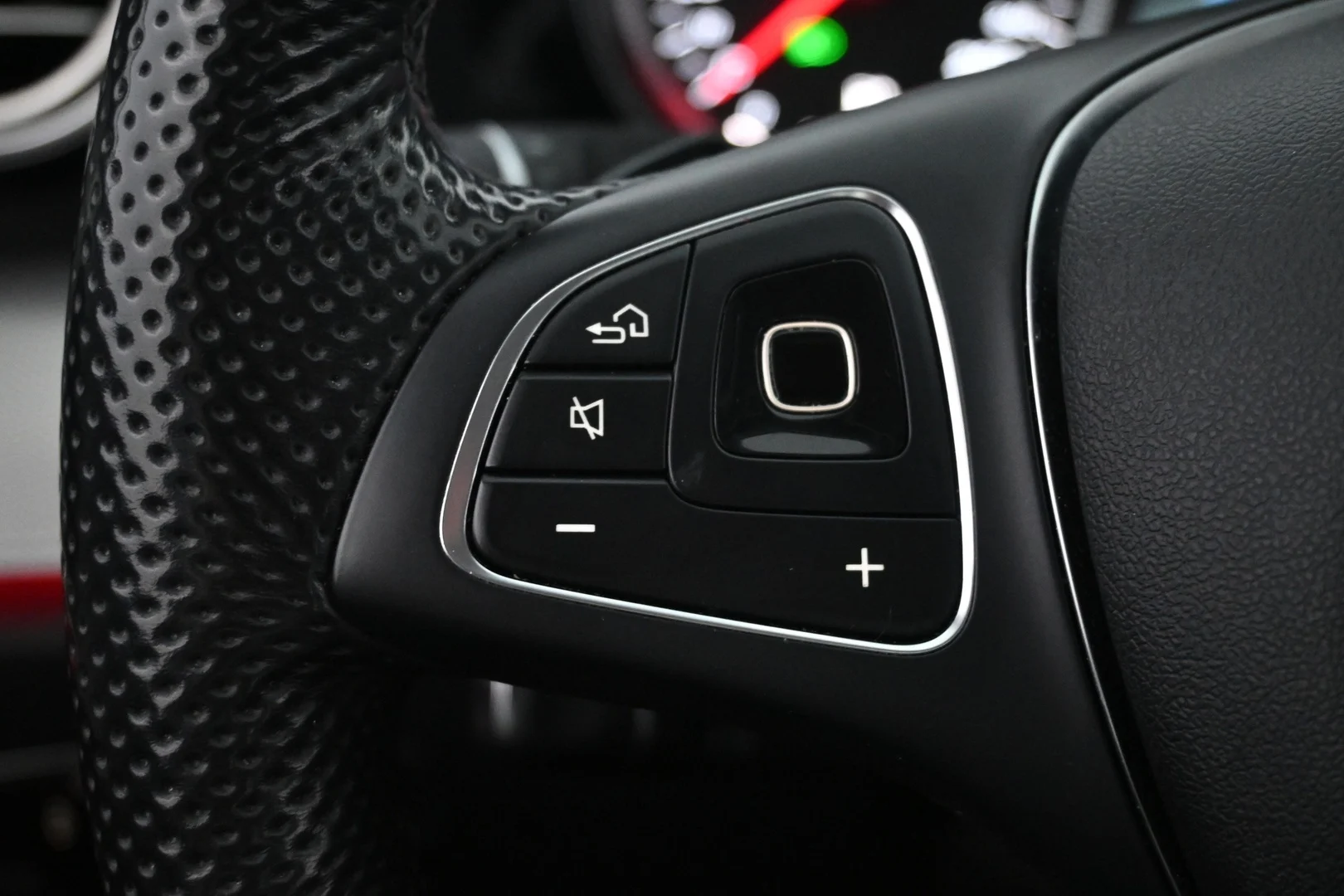 Car Image - okJNa0eZY3bbClrusrWMI
