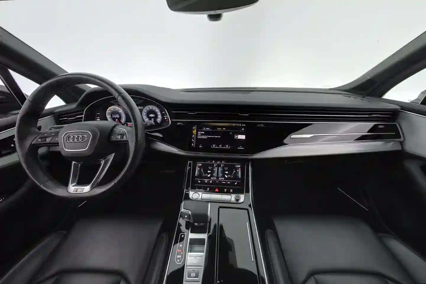 Car Image - 3zCw0Sth6BKwiQeEWDL33D