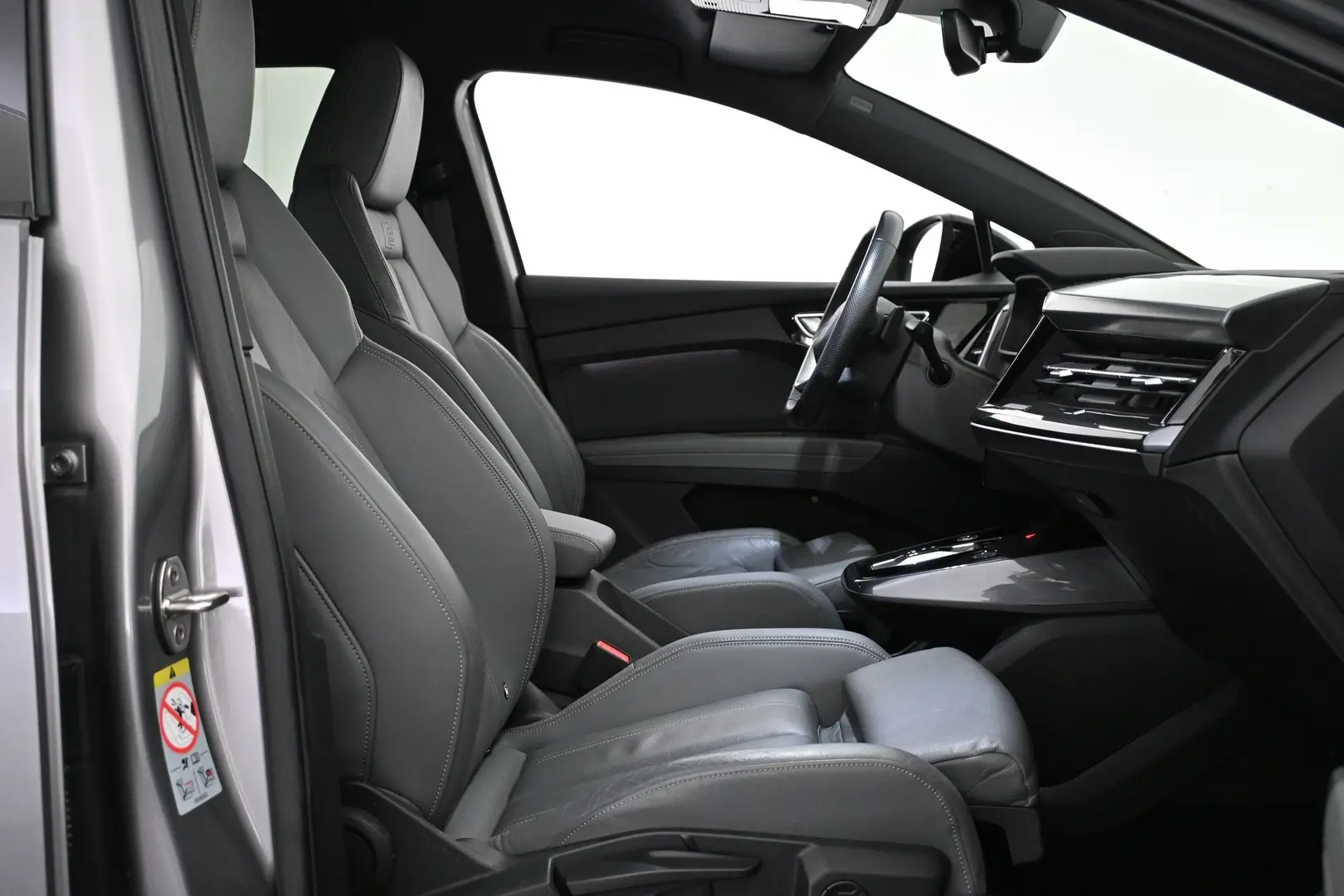 Car Image - 47IPxjhYlf2TYRhbNjfh7q