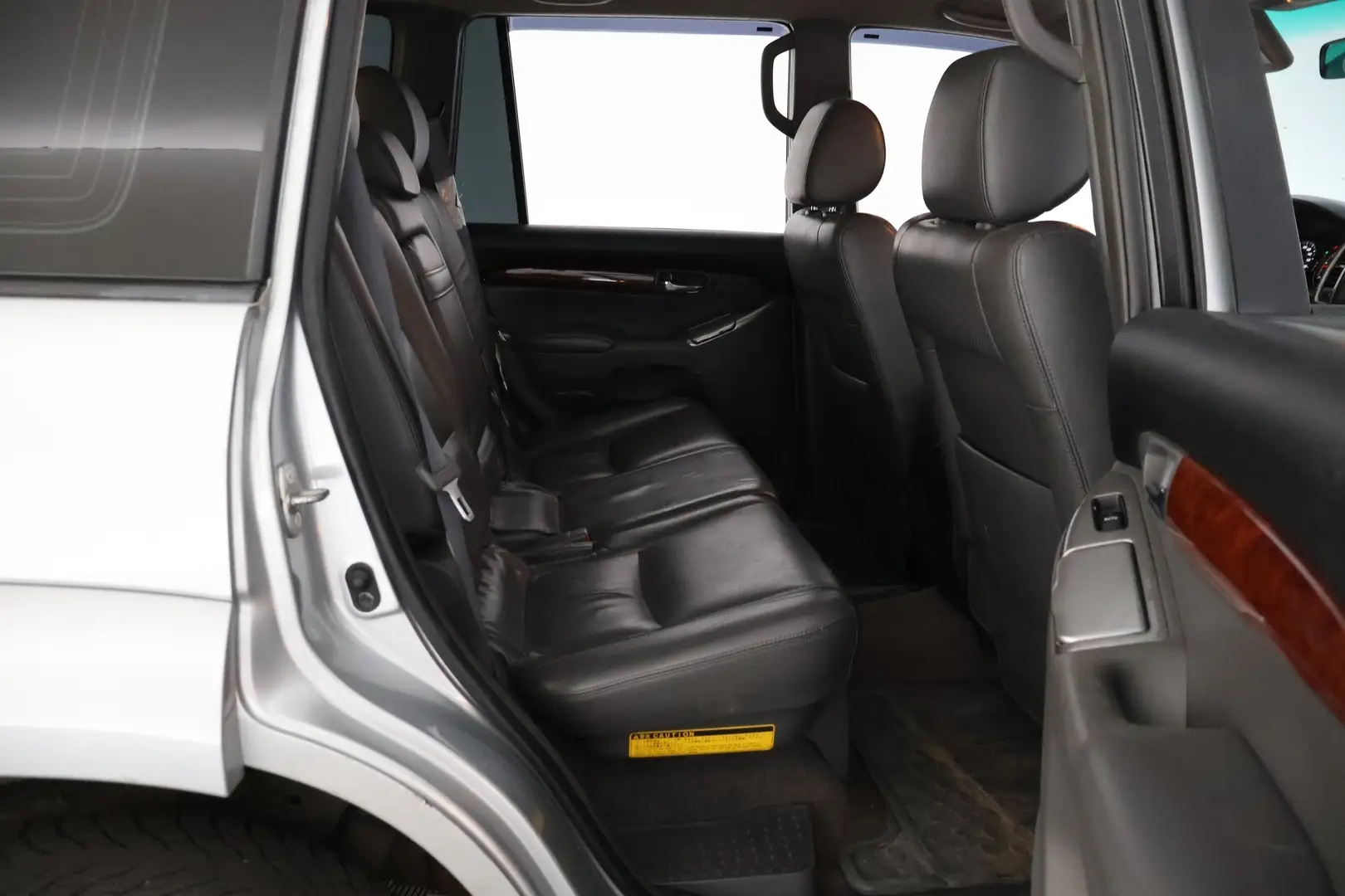 Car Image - 1wh5MOJDJbomA0iEbnB4HM