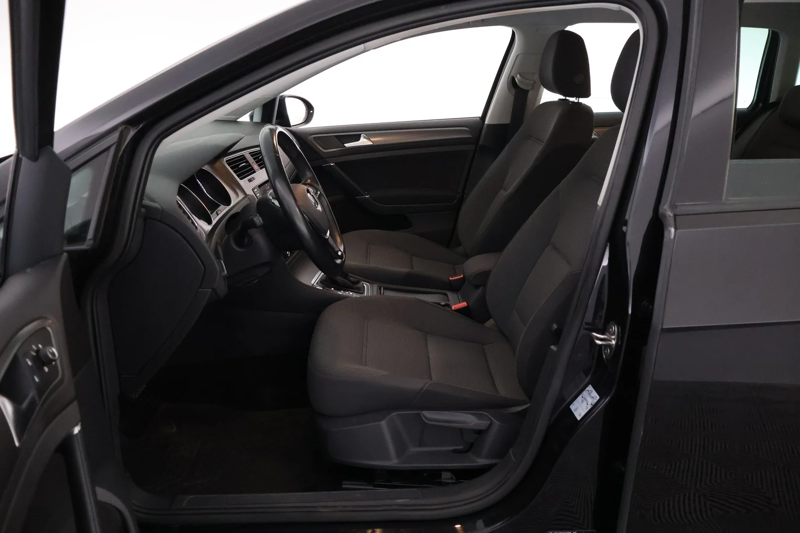 Car Image - zbVT3ASR0Knus4NuEiBdZ