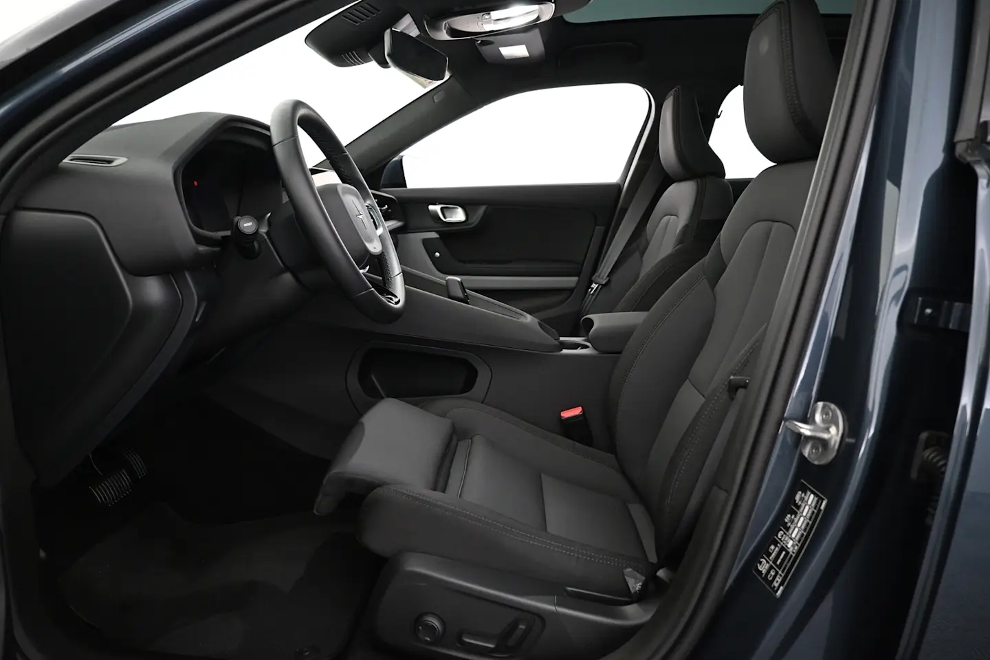 Car Image - 4rZg6nj4OnSHnIIxh6dCAn