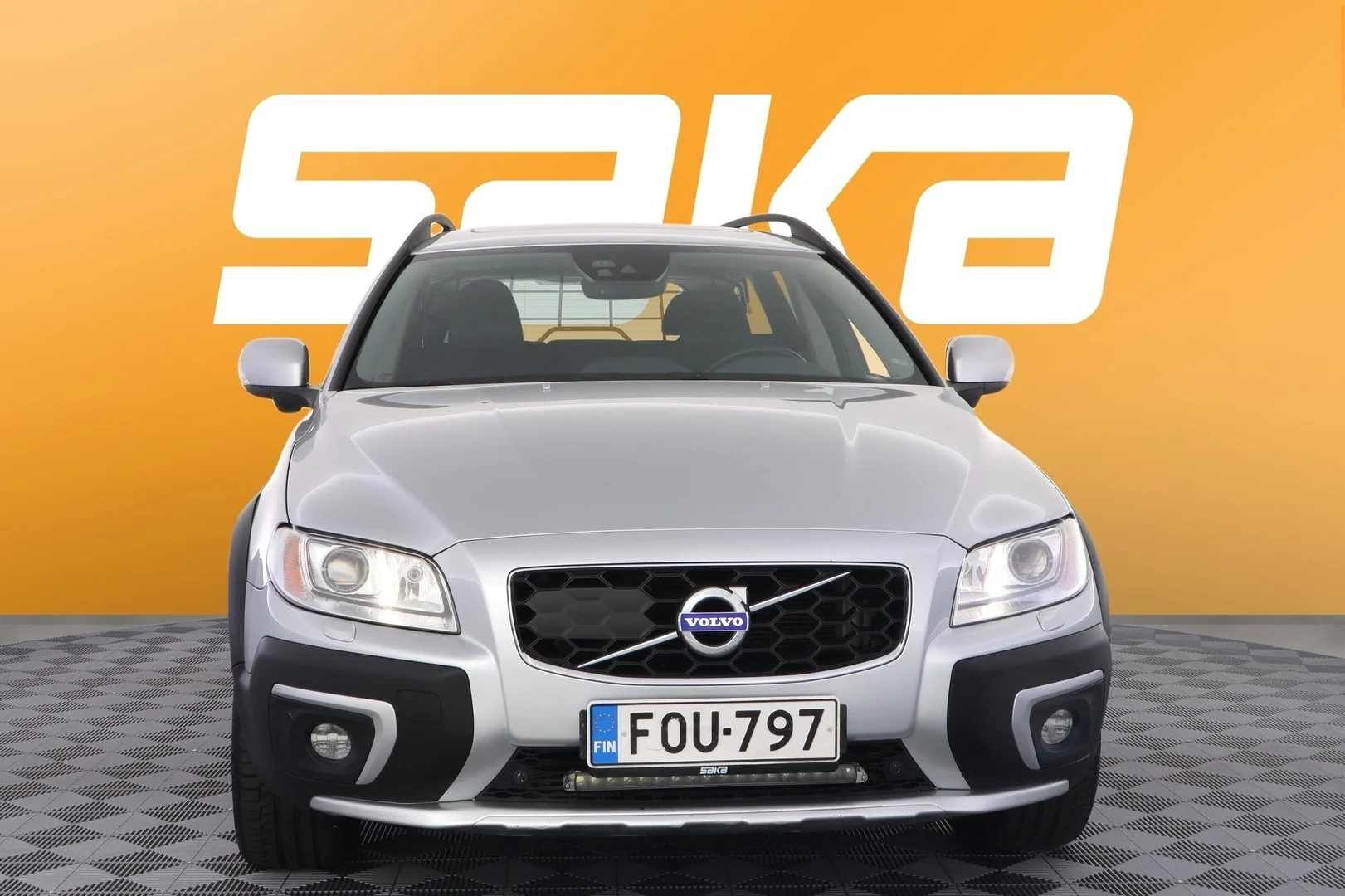 Car Image - 1nSuv9h44EyVXNWCzedXk4