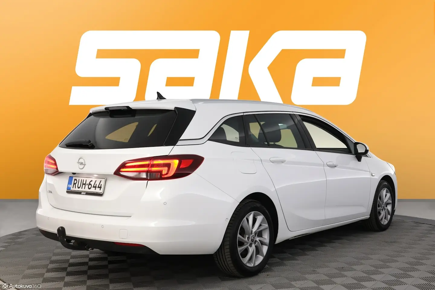 Car Image - 4e2V9XNGk8qTuFoMZzAnIM