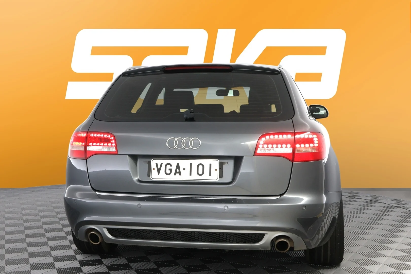 Car Image - 7DwAGL4Xro4AuStR9PPRew