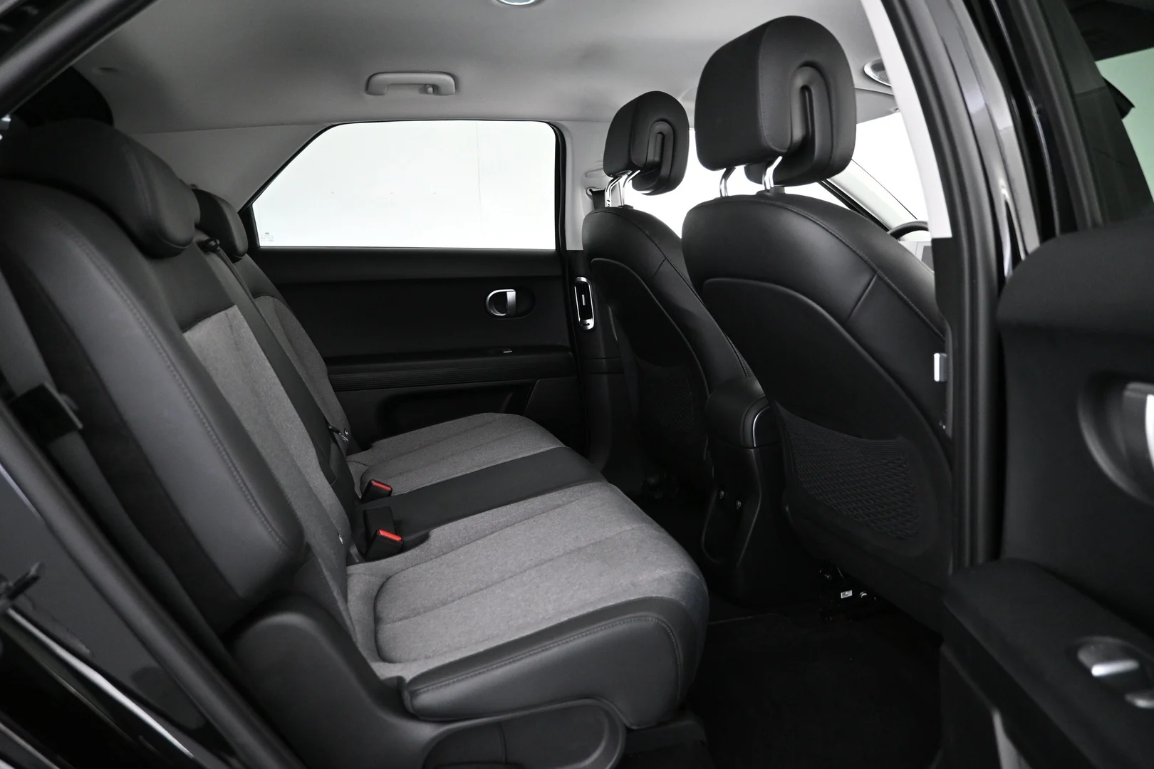 Car Image - Hyq84kSa8xQHEXCa6gbes