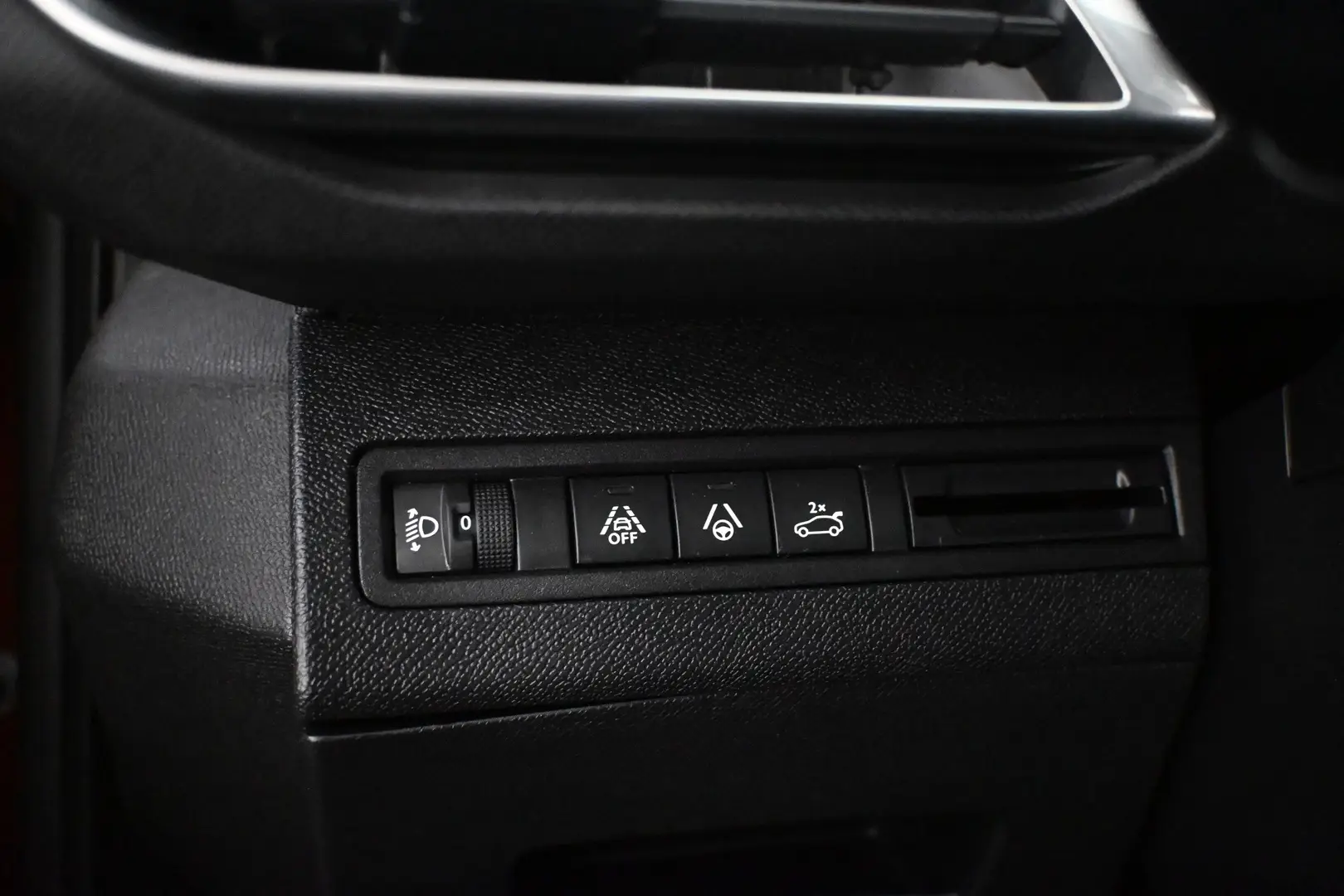 Car Image - 5GKQ0KL80IBtViHUBftI1o