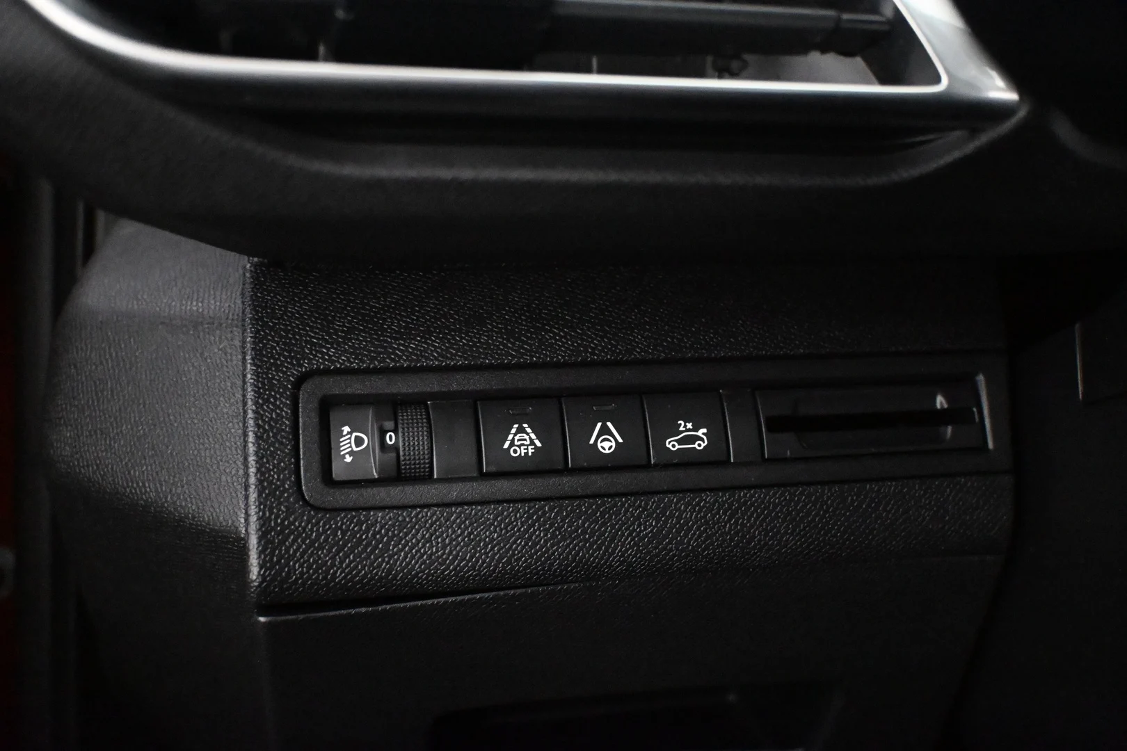 Car Image - 5GKQ0KL80IBtViHUBftI1o