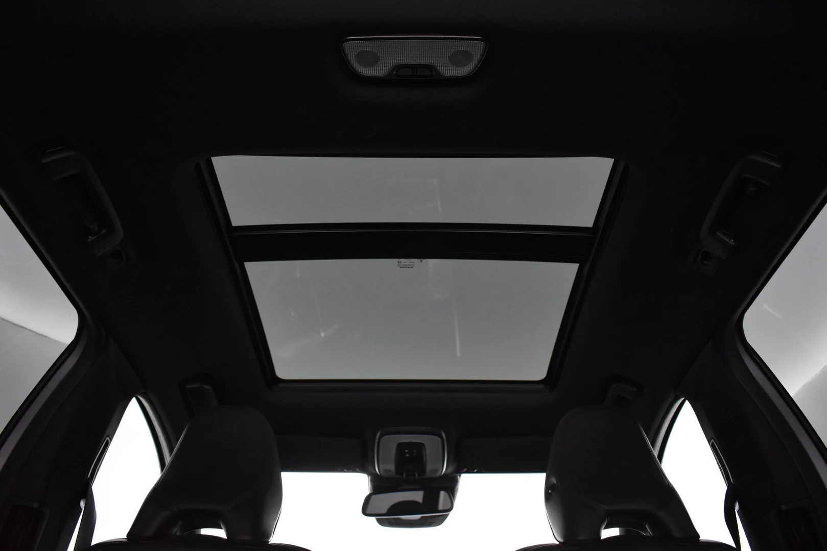 Car Image - 3KFhNwcQ9GvOegbzRHSJkH