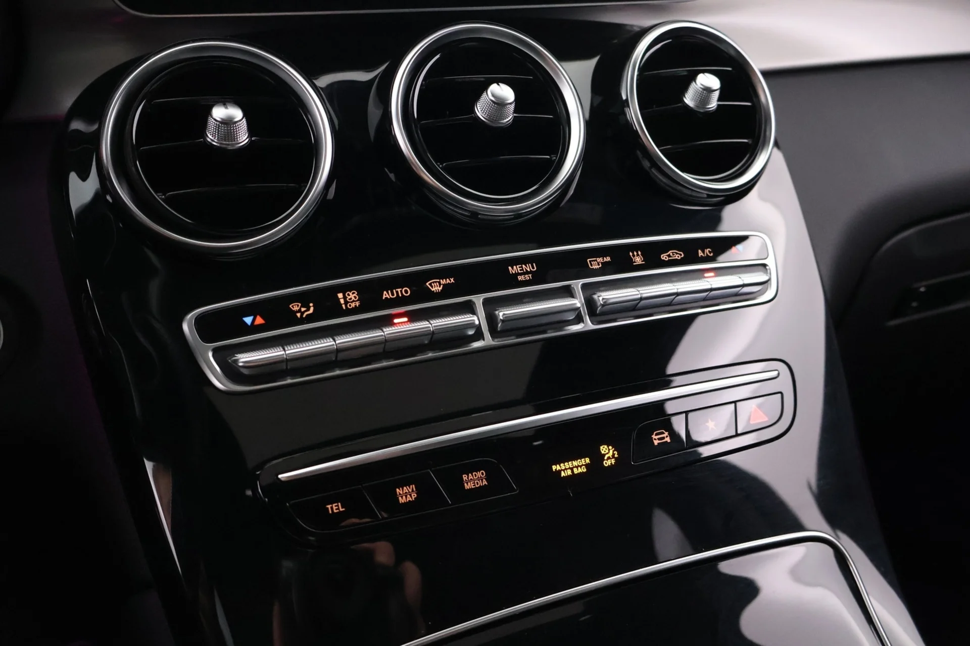 Car Image - 1iaeTTdsE0Cj2hx3pETwkW