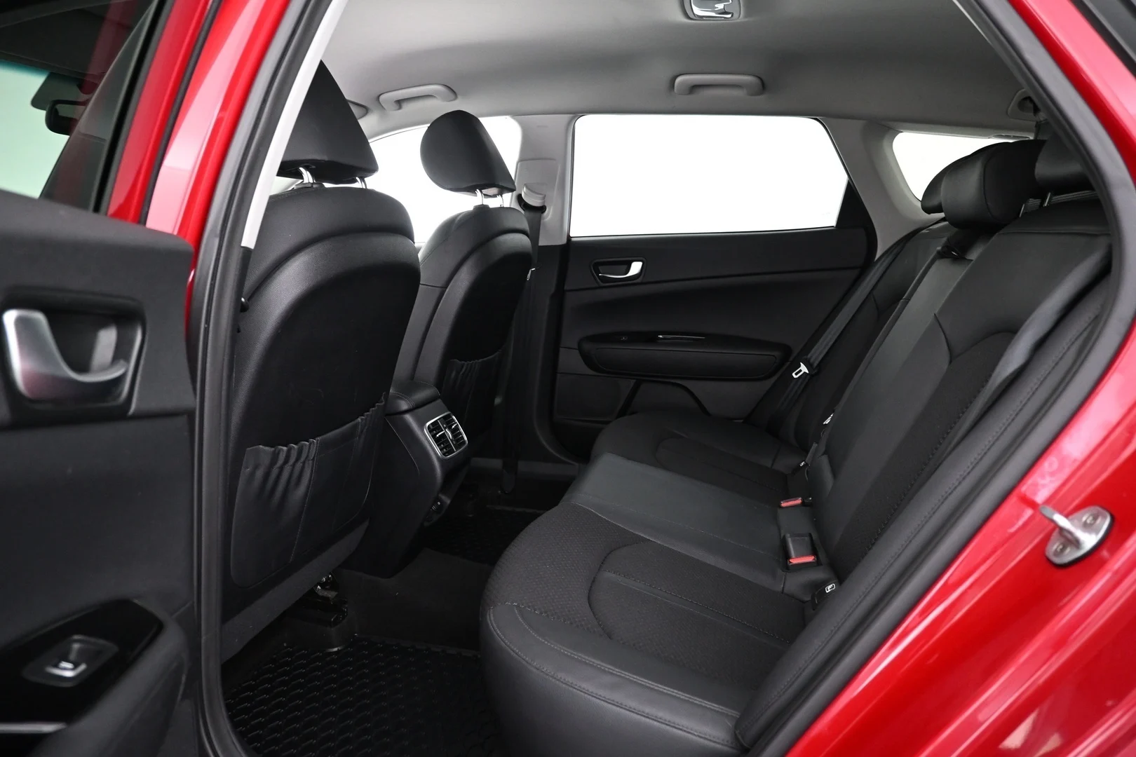 Car Image - 6wspHWL64cXlfoXK9TyIdr