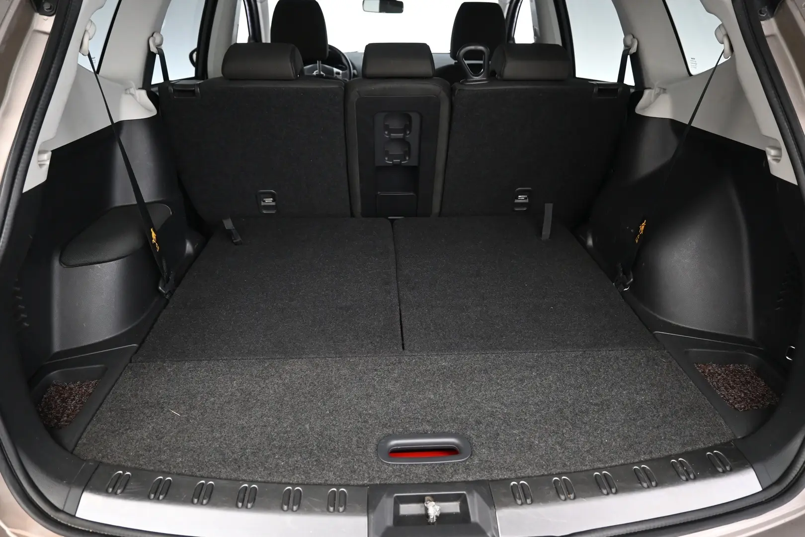 Car Image - 2Gy6rrO5FvbypRcYPHAspe