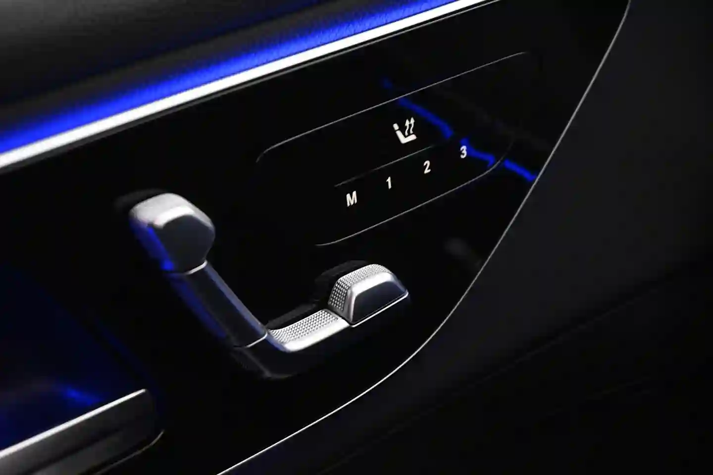 Car Image - 2uu31yfomFCju8B97pzJ8a