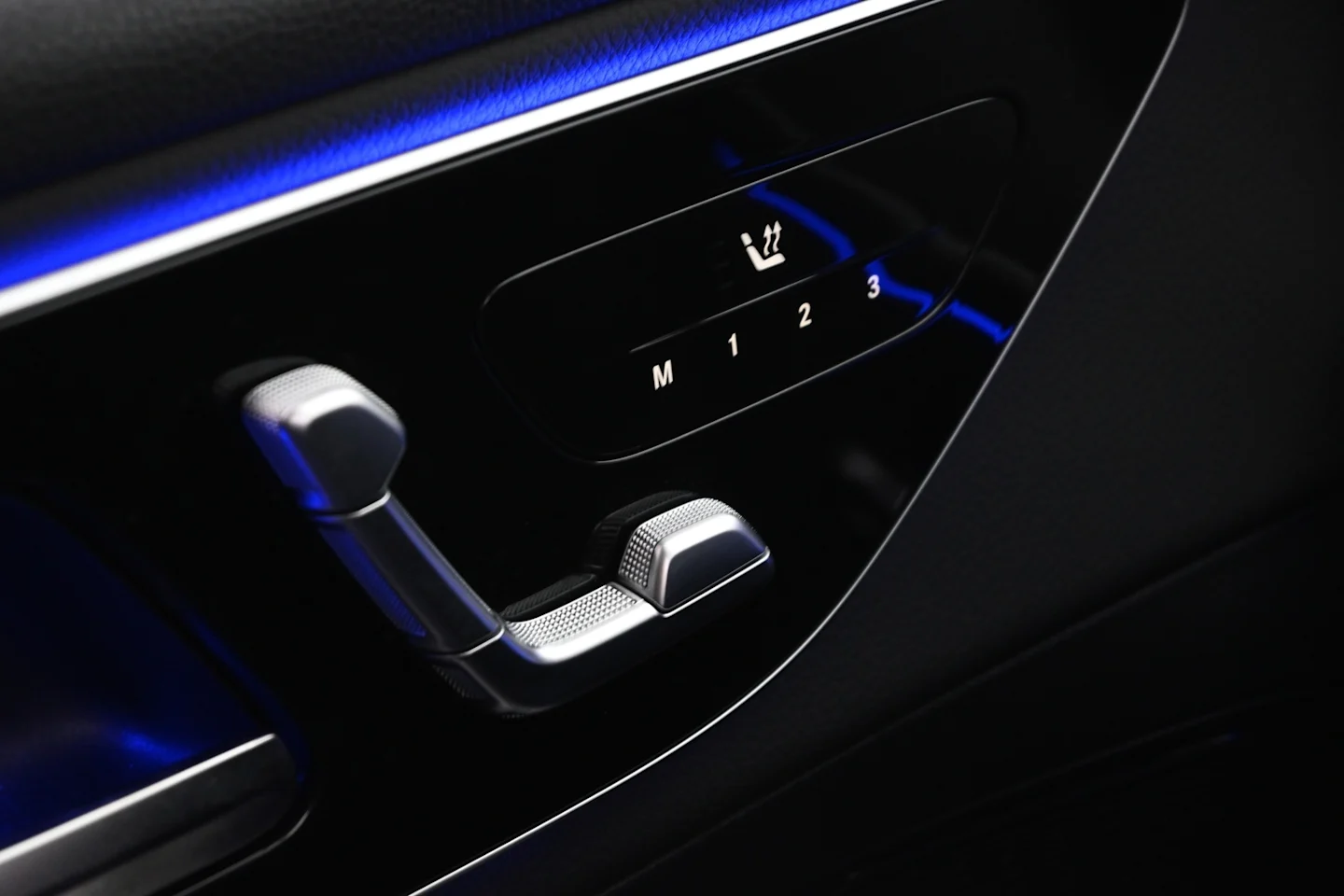 Car Image - 2uu31yfomFCju8B97pzJ8a