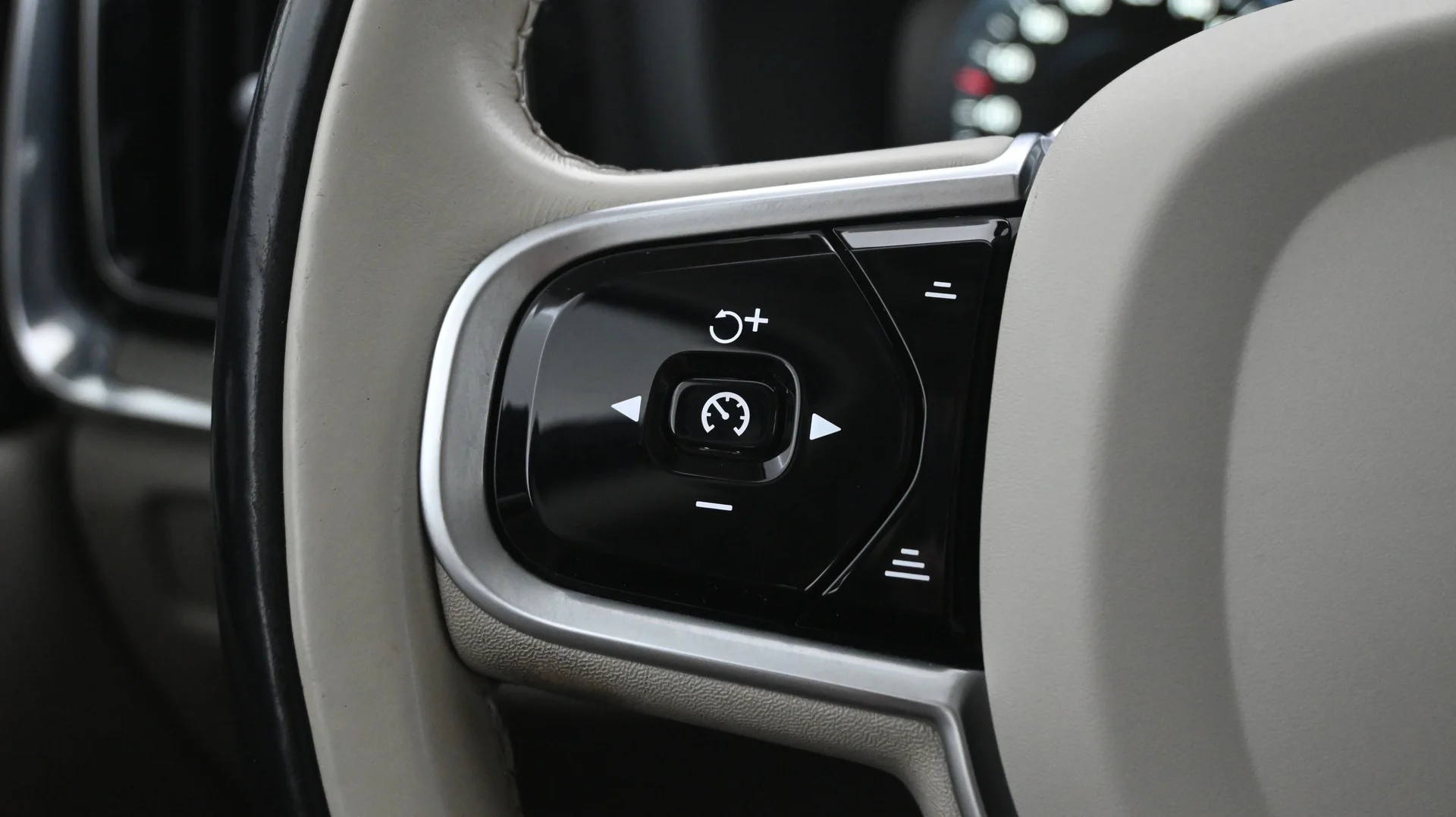 Car Image - 7xvSJqvXBWuoK9hAZ1ipdi