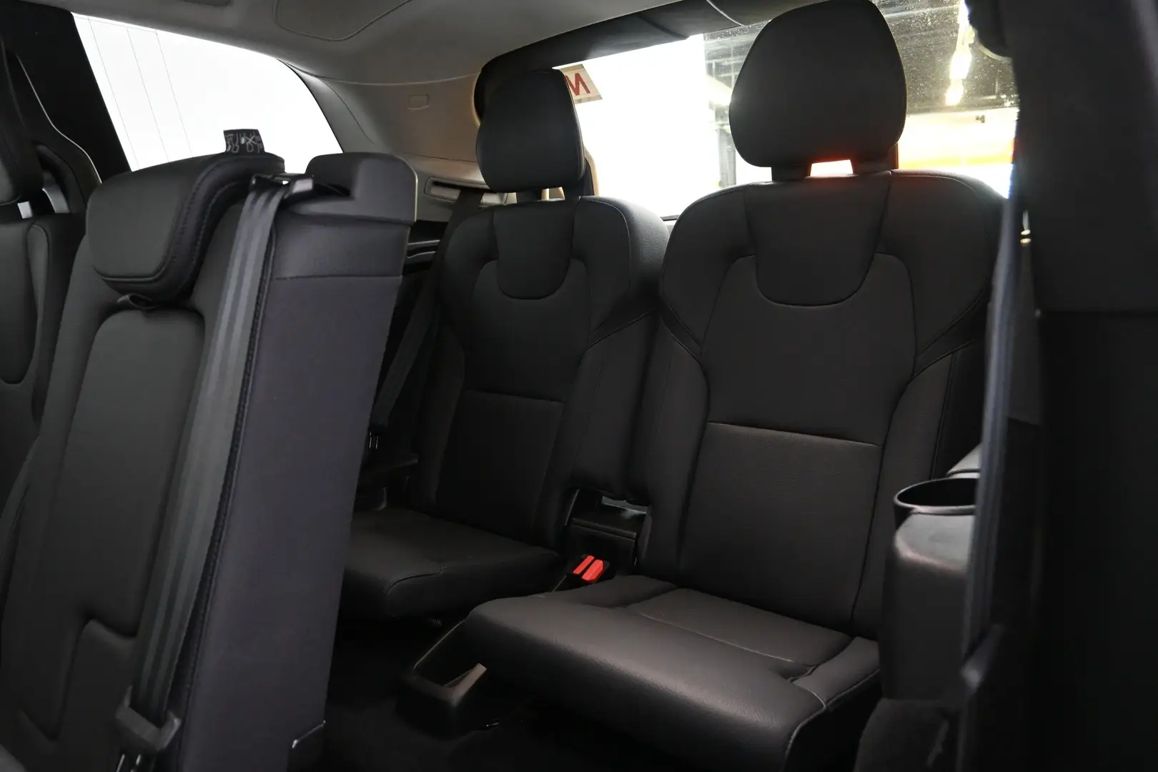 Car Image - 7jcOU7sDStPqsqZXKLF9b4