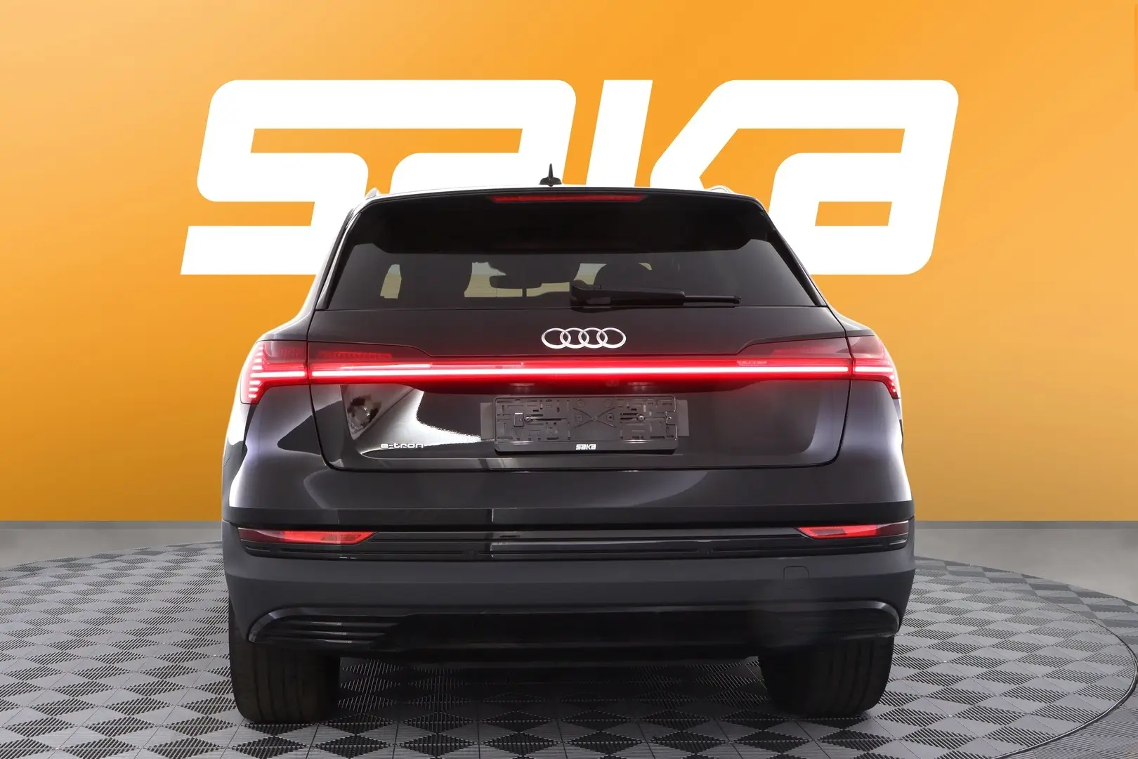 Car Image - 6wRYKQ3FzQ955qGfq9gszX