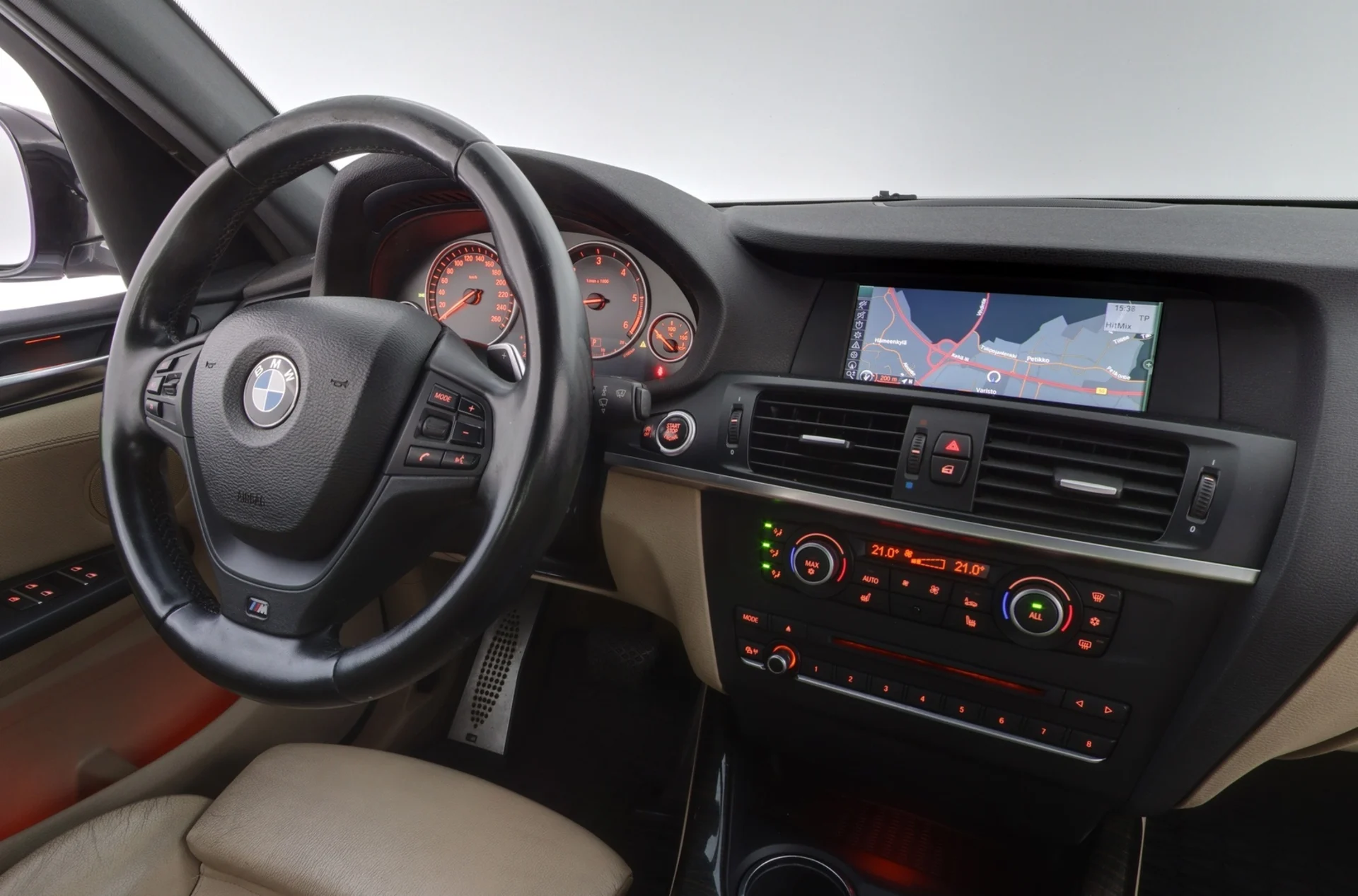 Car Image - 3dQp2xOTdCfOHHJikslRm1