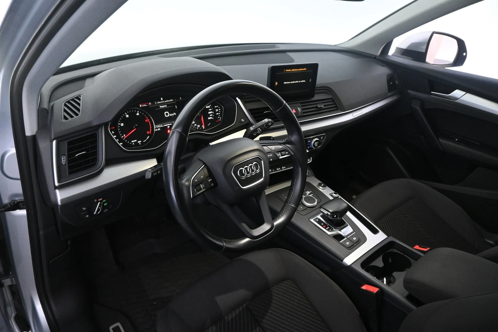 Car Image - 1HhBH5zsm4hK8rn1qUbIp9