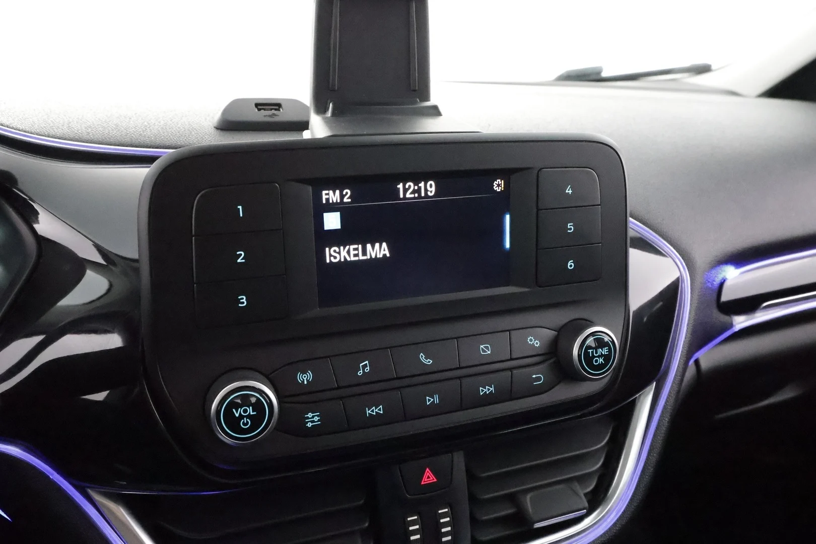 Car Image - 3RY55FYqWoAlayiqUD1jDD