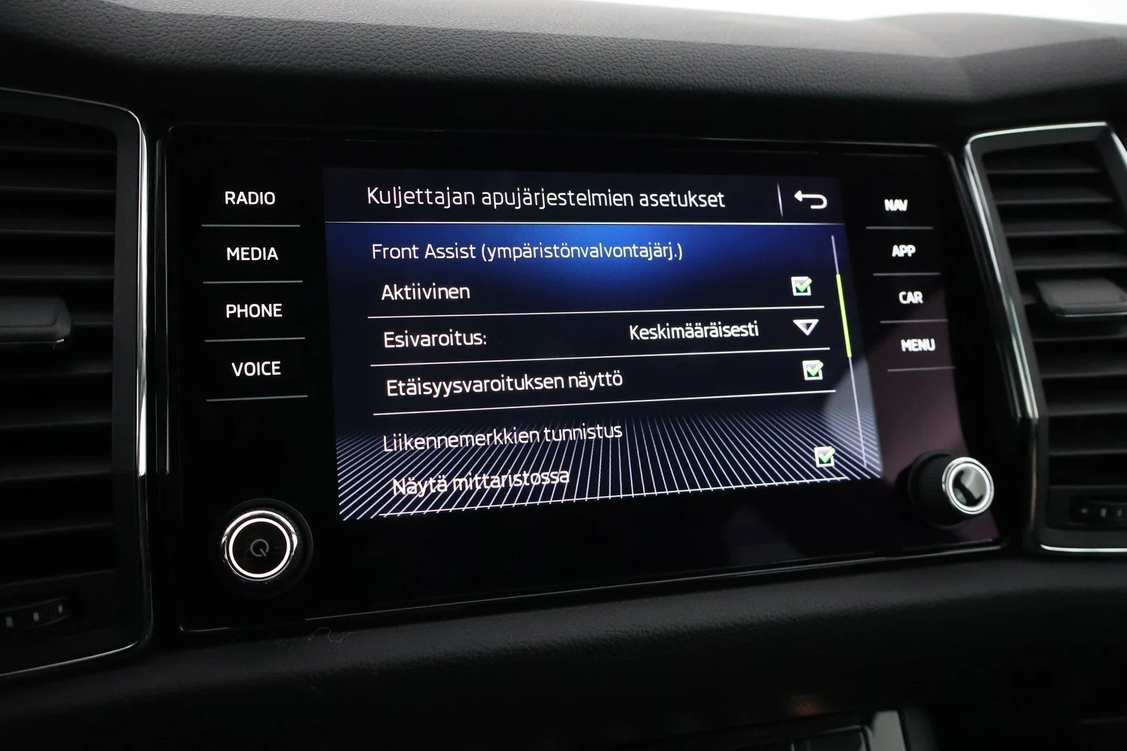 Car Image - 6JUzSTD5EVCjE8EFBwcZnj