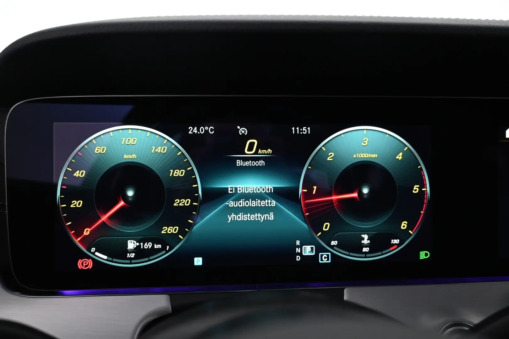 Car Image - 7AAo84ibJQnA8A8sZbmxmK