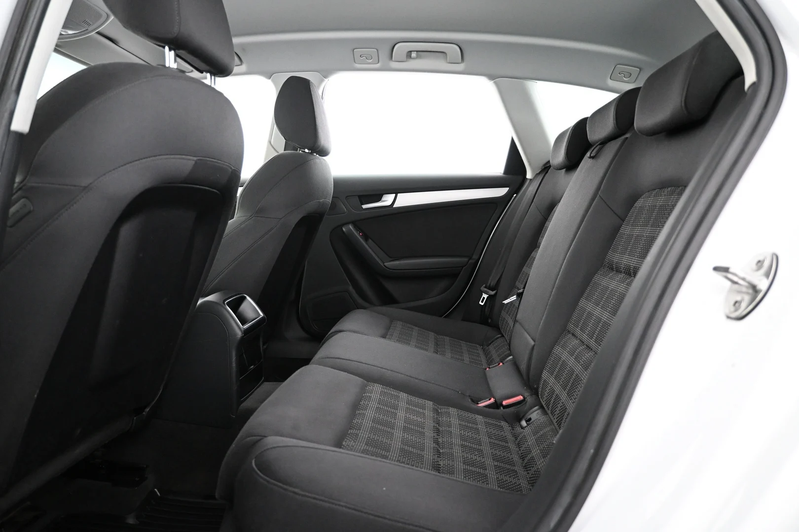 Car Image - 4u8eB38FqngN9qEi5p38Fd