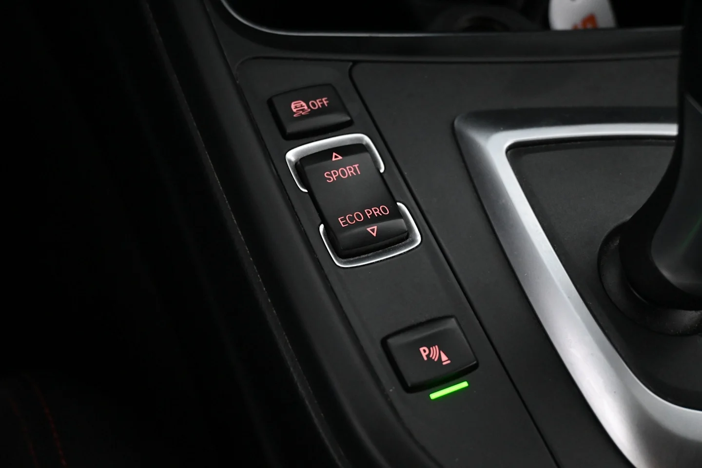 Car Image - 2ljHfzQJ96eazt6w7bmtol