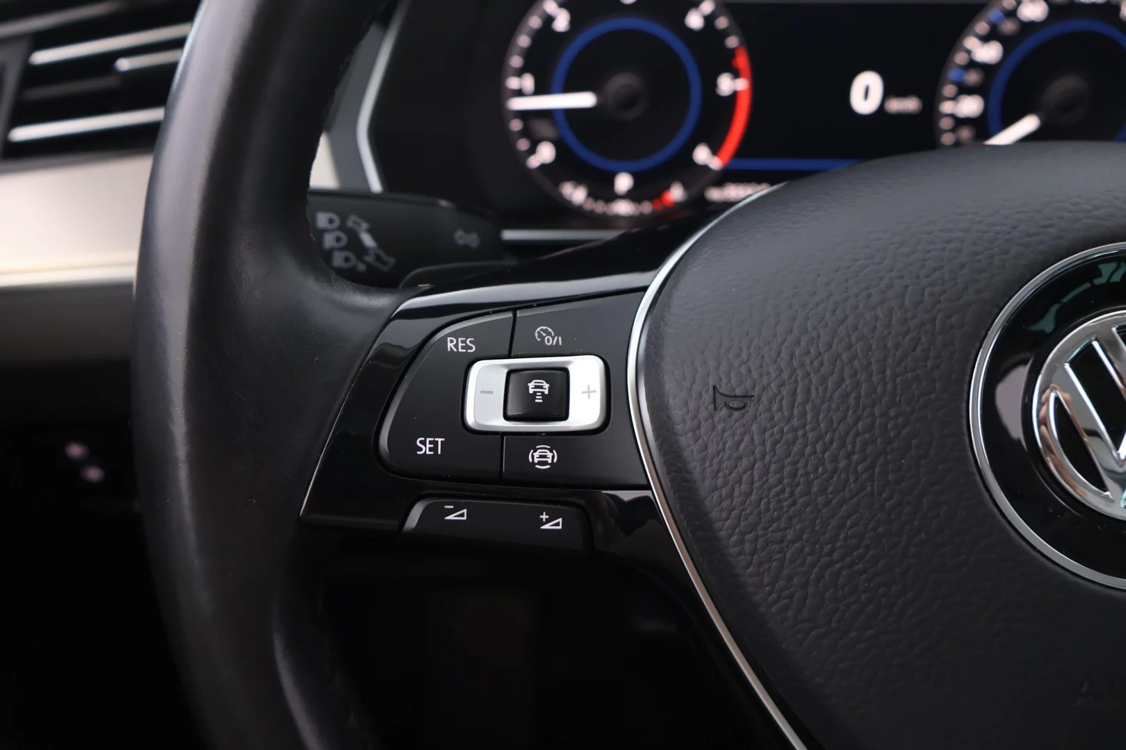 Car Image - 6TlBKIDgdh7CliGkhCbQlC