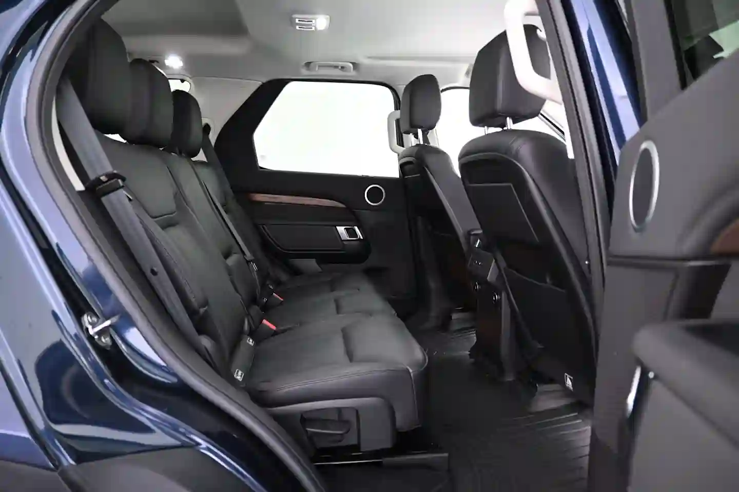 Car Image - 50B6ij6HLMgsptDuFO4BSe