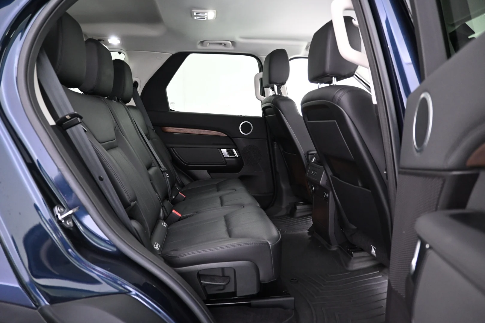 Car Image - 50B6ij6HLMgsptDuFO4BSe