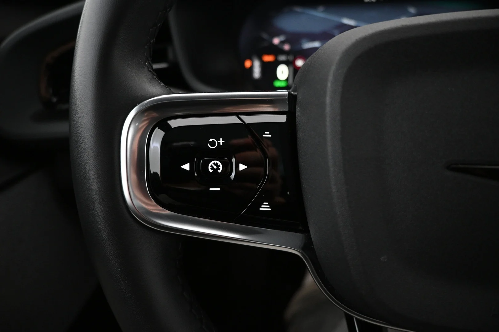 Car Image - 4Cpy4BvdEZKtEUVwsDWv1x