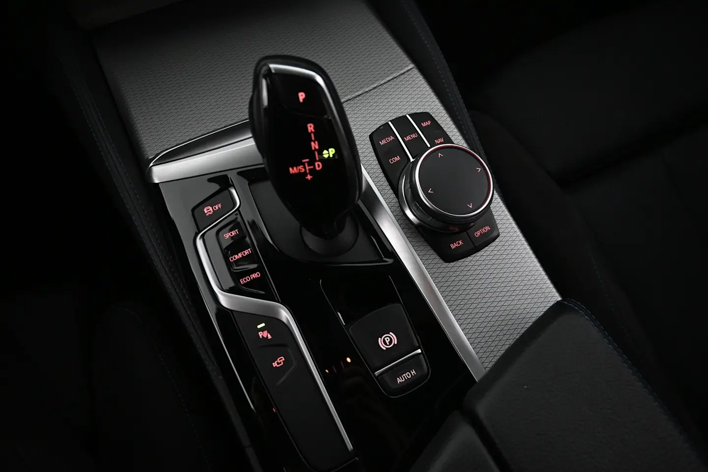 Car Image - Tcix0kp4bgBI20lxIXpJc