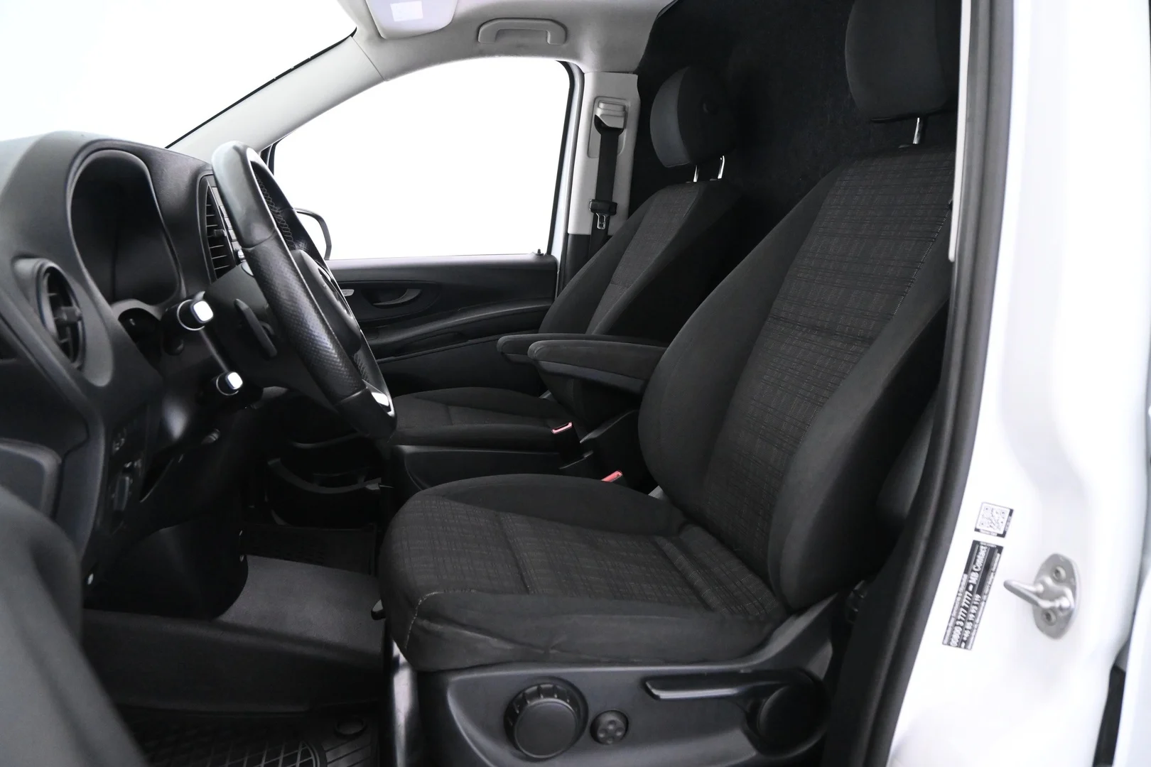 Car Image - 56caE7TGntYuHSqdmNaMDS