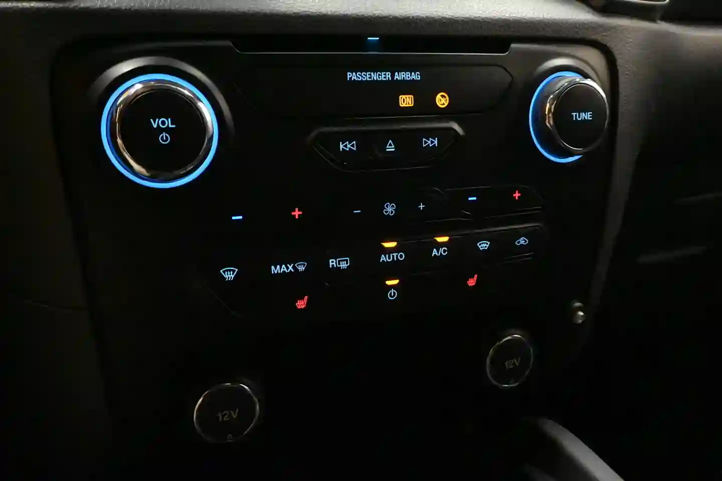 Car Image - 48HqT0SkVTeCq96q6xDMkV