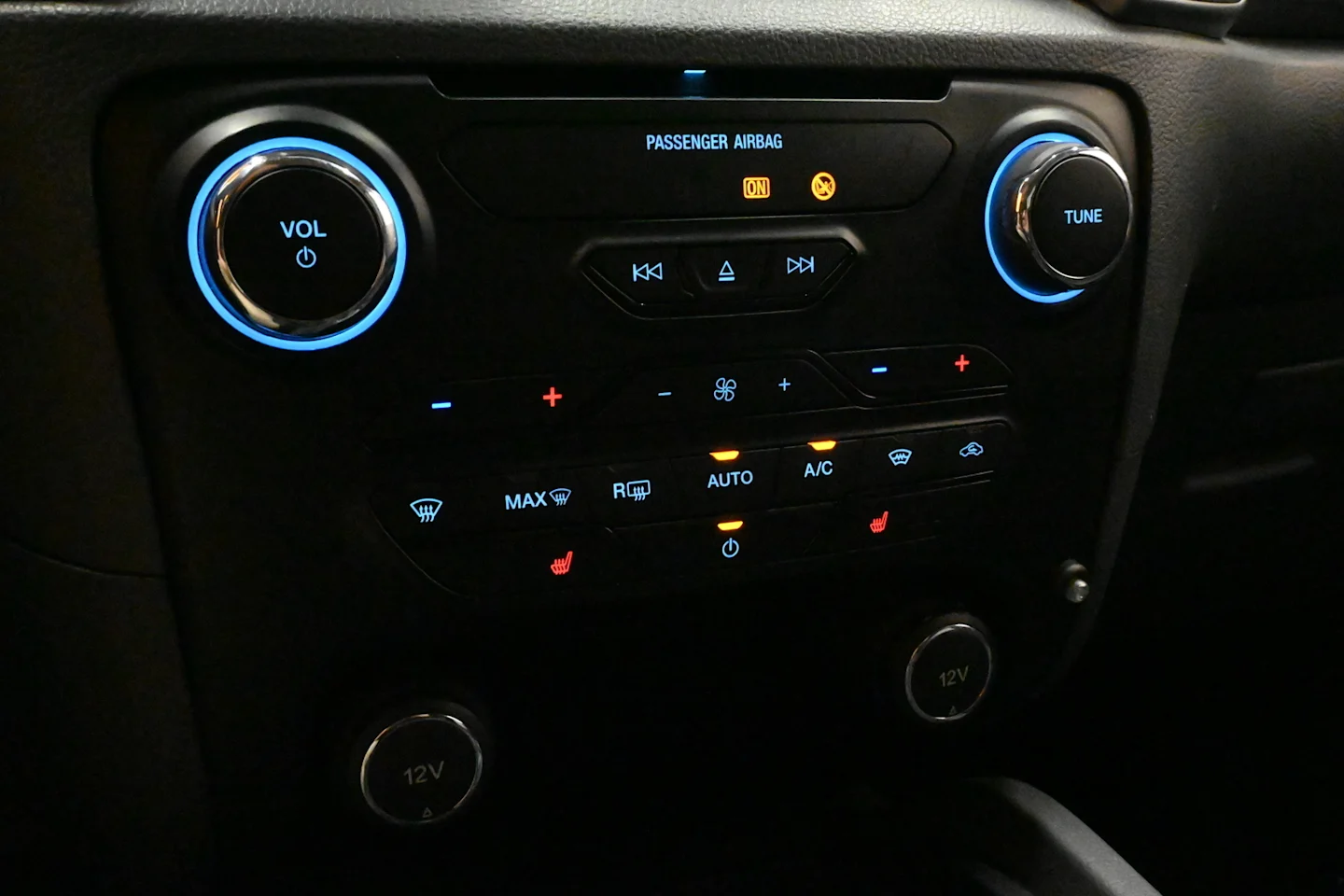 Car Image - 48HqT0SkVTeCq96q6xDMkV