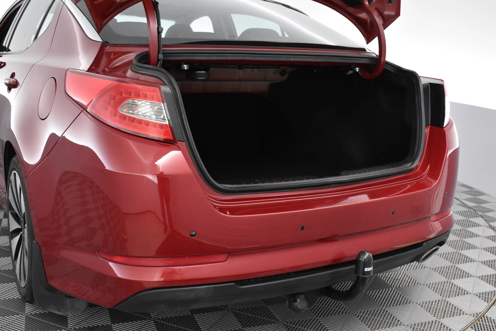 Car Image - 1hvdLRkkswTTN9pM2gfxdn