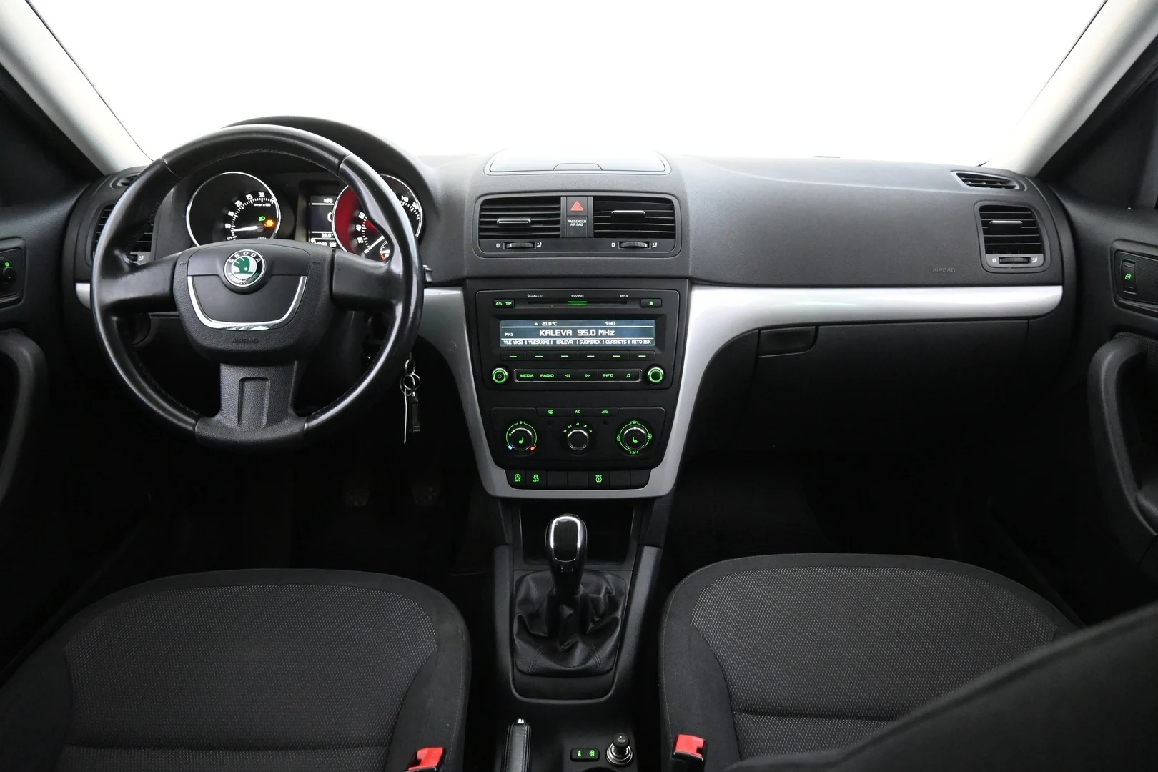 Car Image - 4aiVuJFw5xhzFhaCntKpBn