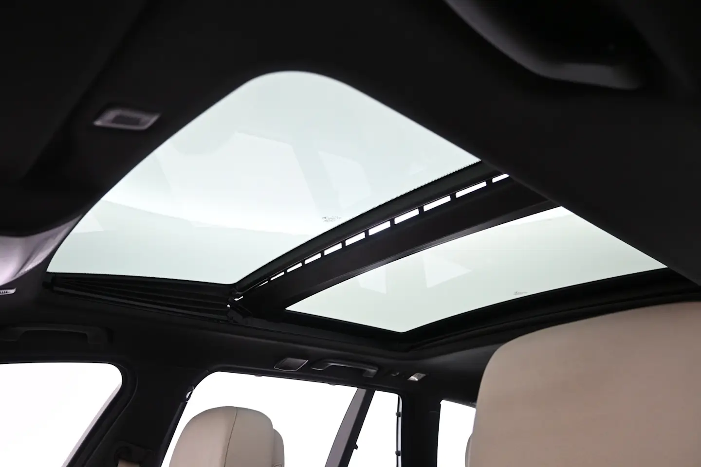 Car Image - N9YC44xhS6cgCFDvBwwuz
