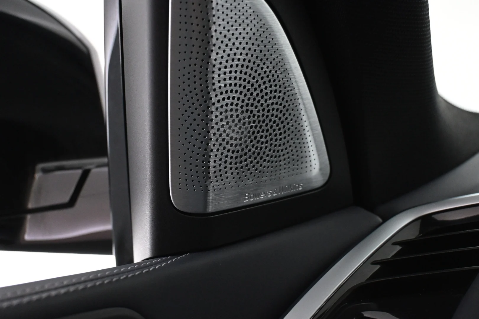 Car Image - 7tipQlYDZgysX4nahG14Id