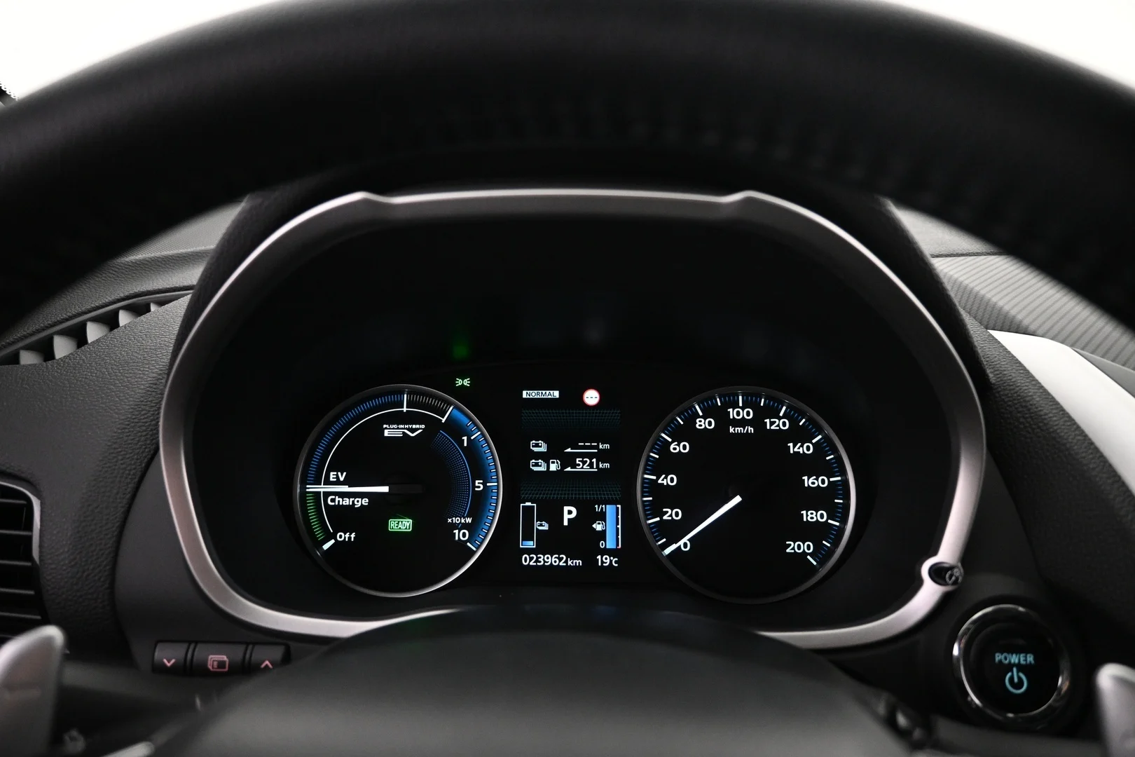 Car Image - 6FKruiUP5nW9rBUJl8bg9C