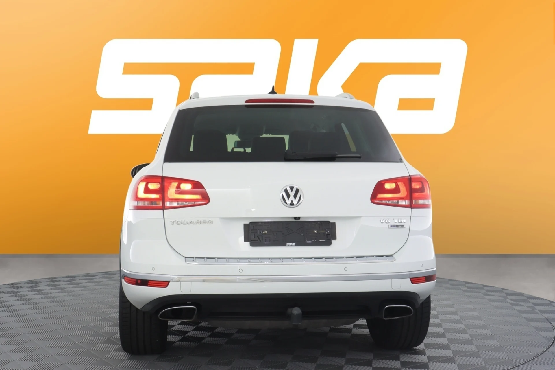 Car Image - FvbSkWF4LG5i8XOD9KfnE