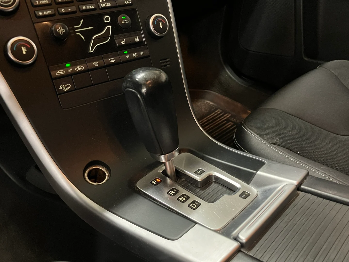 Car Image - 2SpjprVqOMkGQBjMHhPPYe