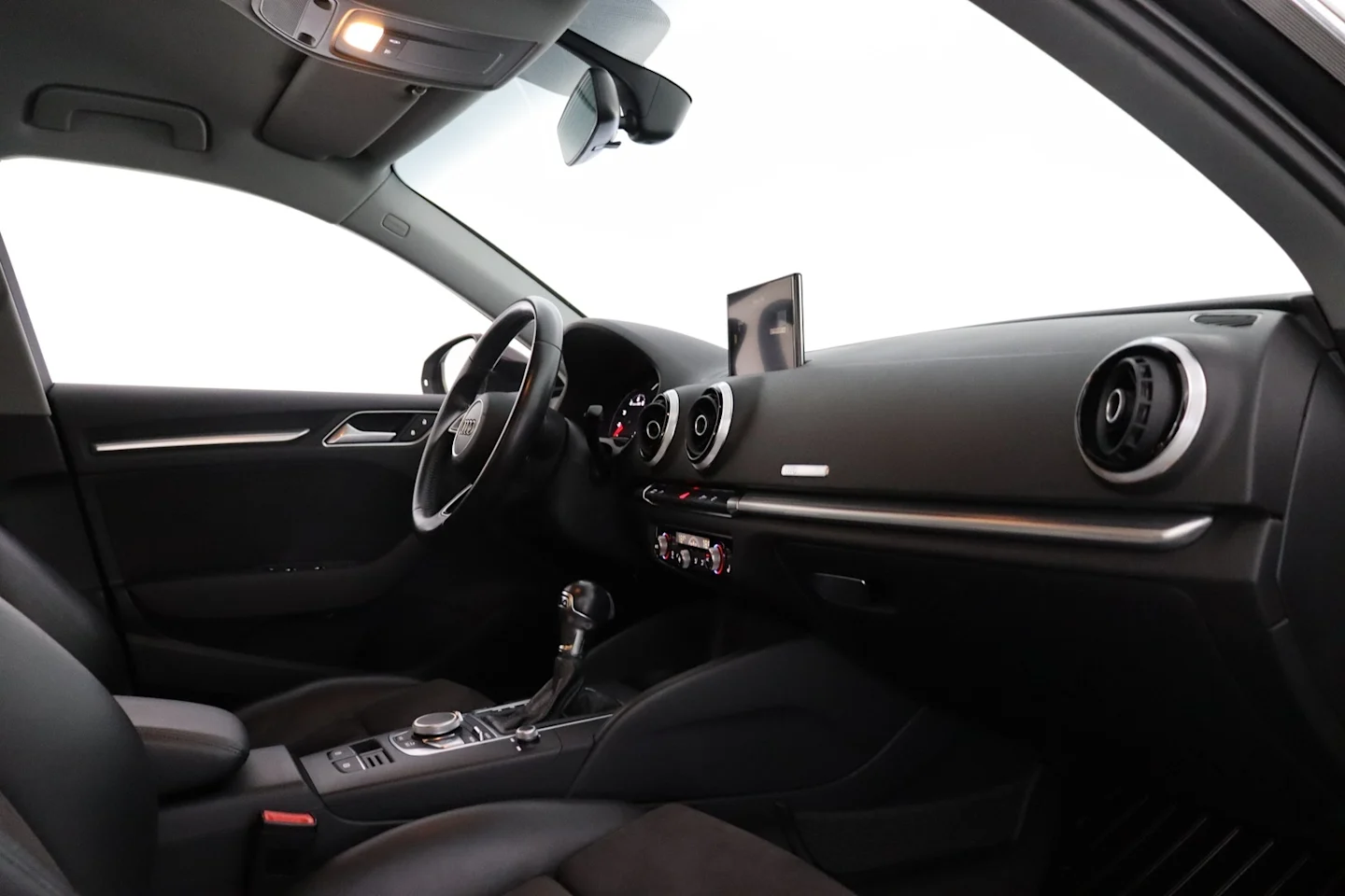 Car Image - 6DYZ2BXNHP3o7E9y25YJc9