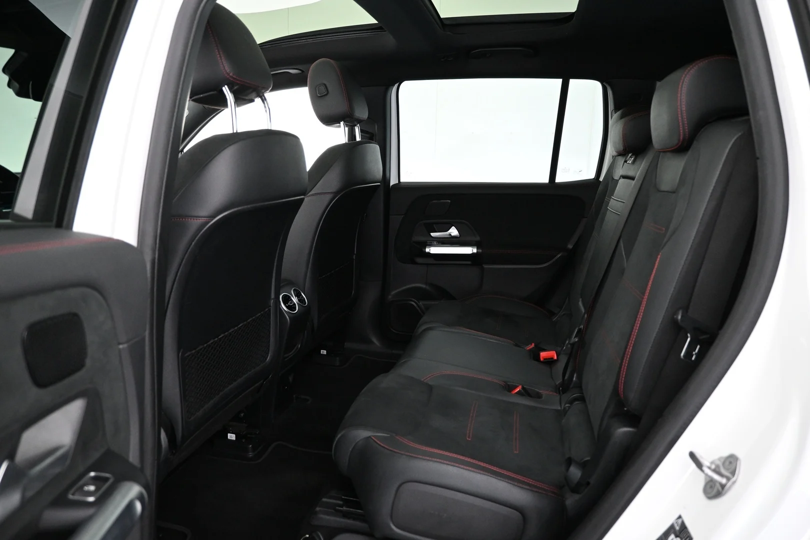 Car Image - 3dBMPpcQsnZrtDrJSuvV7J