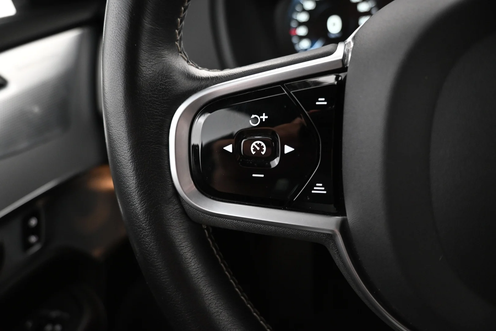 Car Image - 2Qo2oK89uM3iOB6j1fw8T5